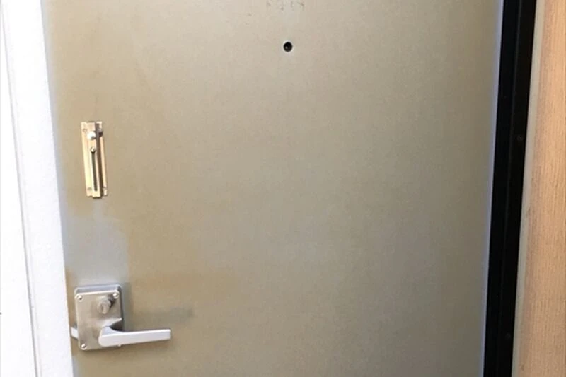 玄関ドア清掃